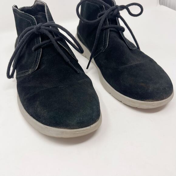 UGG Mens Size 7 Black Dustin Chukka Boots Suede Leather Lace Up Foam Footbed main image 5